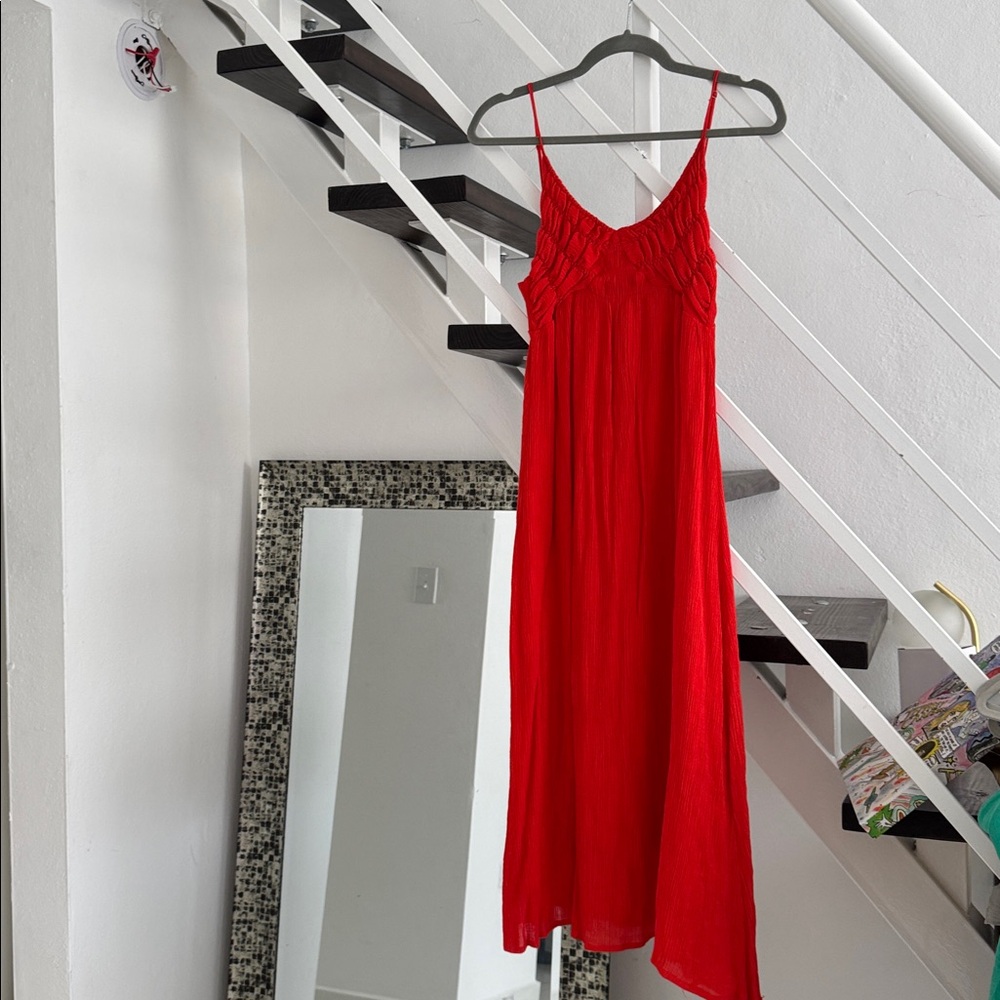 Red Sleeveless Maxi Dress